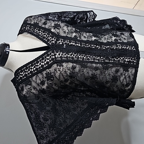 Black Lace Candie's Cover Up Top in Small - Picture 3 of 5